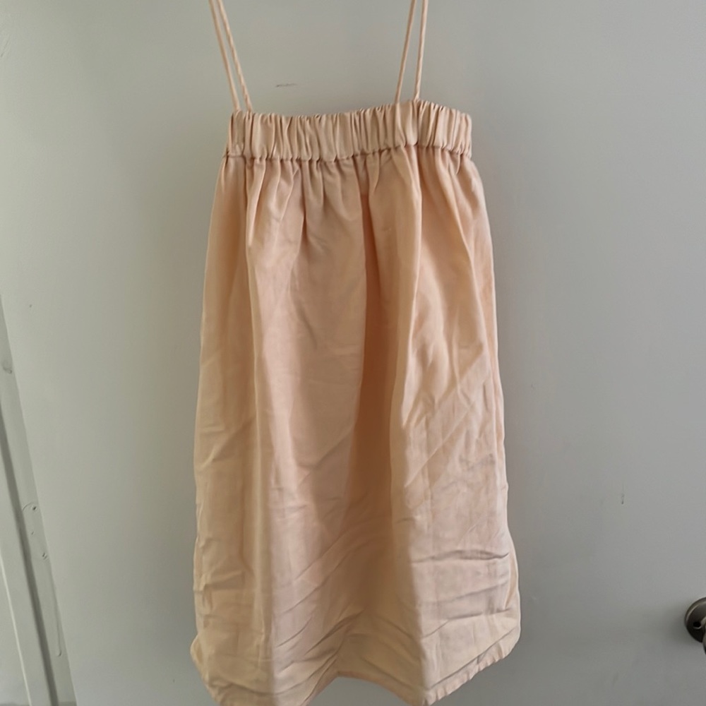 Zara Mini creme dress with pockets